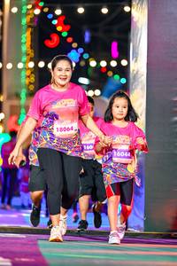 BIB: 18064, 160, 16044
                            <button type="button" onclick="openModal(24689334)" class="btn btn-primary btn-sm float-right btn-popup" data-toggle="modal" data-target=".modal-high-quality">
                        <i class="fas fa-shopping-cart"></i> Add to Cart
                    </button>
                                            <button type="button" onclick="isThisMe(24689334, true)" class="btn btn-success btn-sm float-right btn-popup btn-isme hidden" data-toggle="tooltip" data-placement="bottom" title="นี่คือรูปของคุณใช่ไหม คลิกที่นี่เพื่อเอาเข้าอัลบั้ม">
                        <i class="fas fa-plus"></i> Add to album
                    </button>
                    <button type="button" onclick="isThisMe(24689334, false)" class="btn btn-warning btn-sm float-right btn-popup btn-isnotme hidden">
                        <i class="fas fa-ban"></i> Remove from album
                    </button>